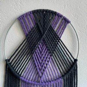 Tenture violette & noire – Image 2