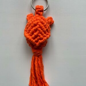 Porte-clés tortue en macramé
