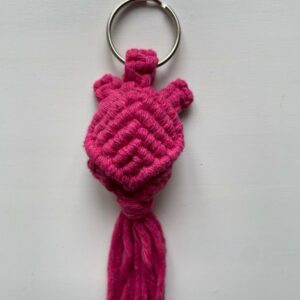 Porte-clés tortue en macramé