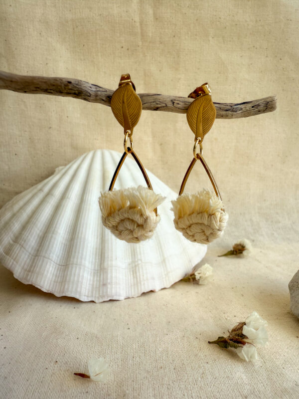 Boucles d’oreilles « Ondine » - Butter Yellow – Image 3