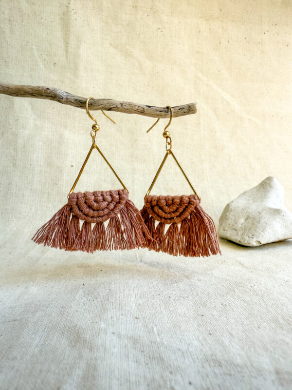 Boucles d’oreilles « Céleste » Mocha Mousse – Image 3