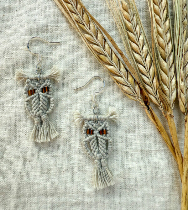 Boucles d'oreilles "Noctua" - Pâle Olive