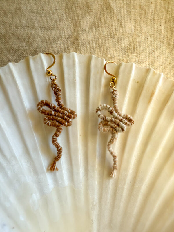 Boucles d'oreilles "Manasa" - Caramel Shake – Image 2