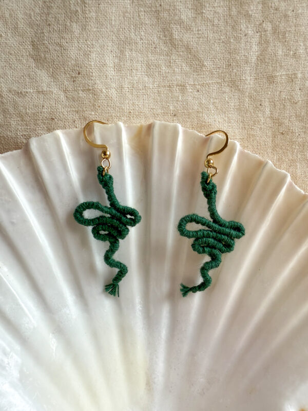 Boucles d'oreilles "Manasa" - Vert Sapin – Image 2