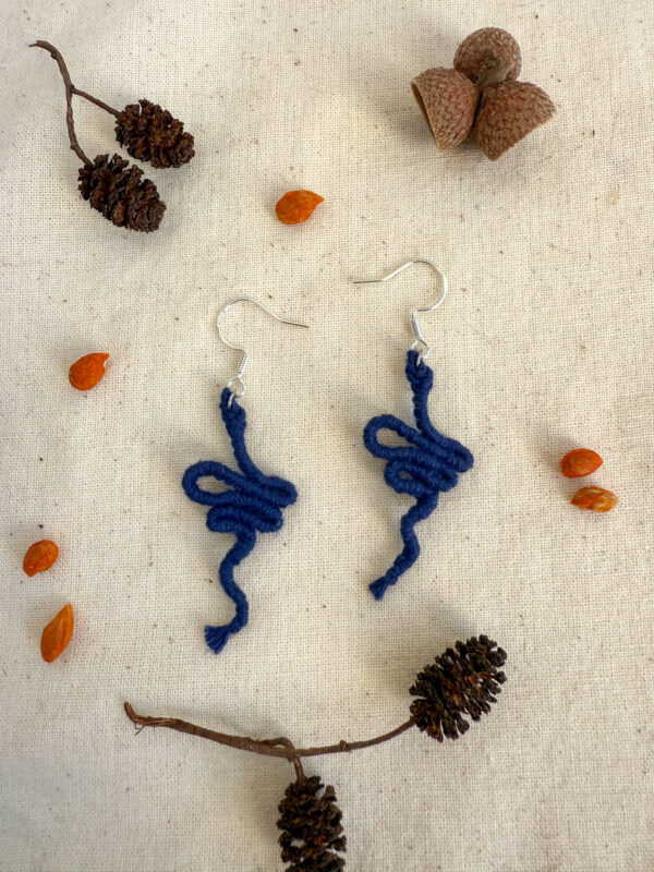 Boucles d’oreilles « Manasa » – Ink Blue