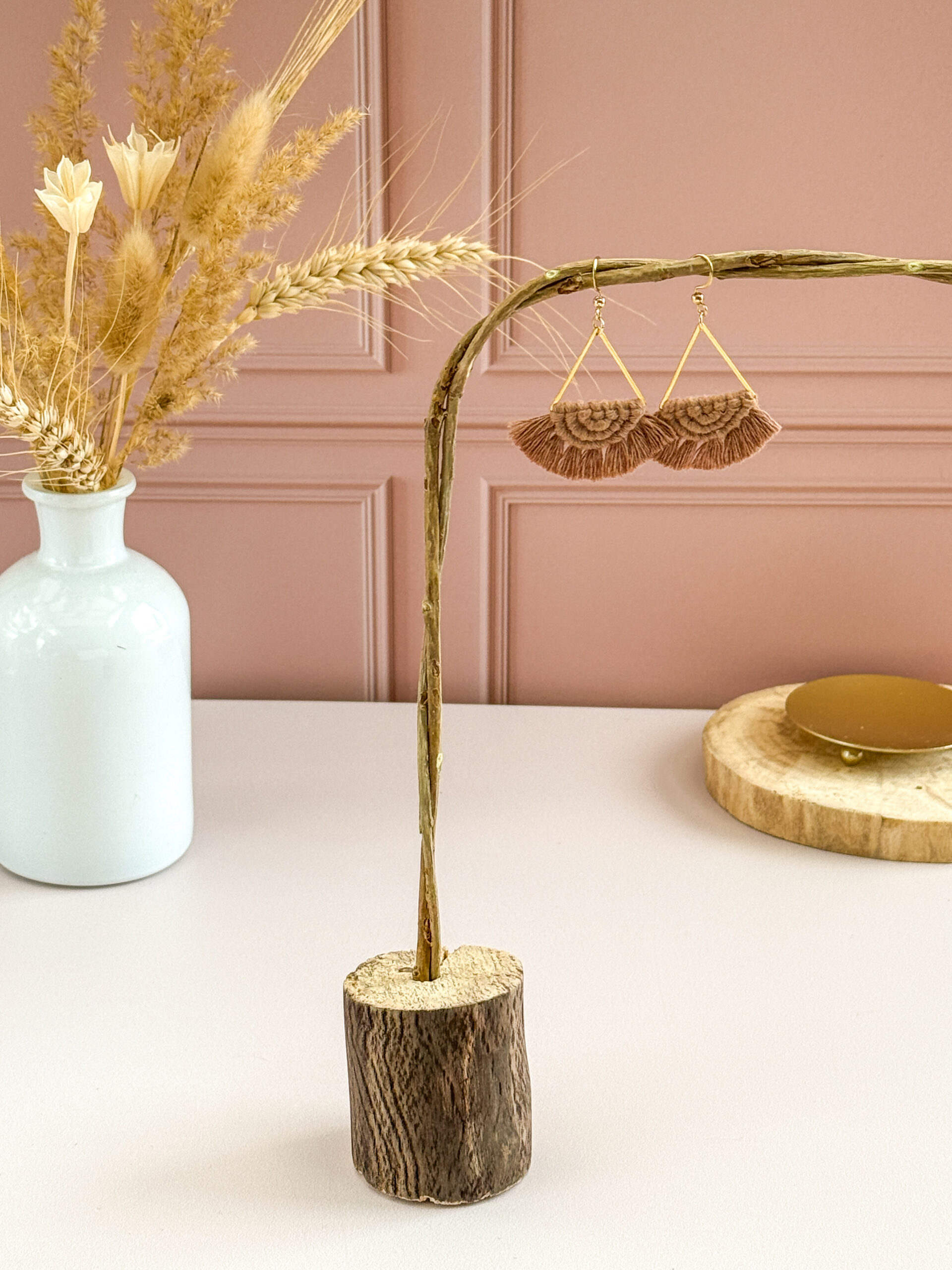 Boucles d'oreilles "Céleste" - Mocha Mousse – Image 2